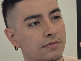 Imagen de perfil de modelo de cámara web de JhoannSaenz