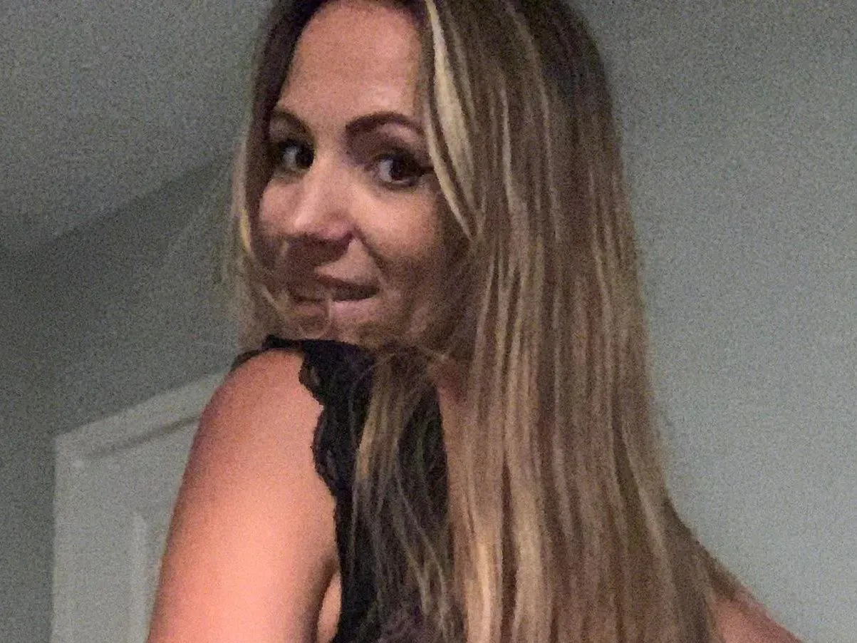 EvelynMay cam model profile picture