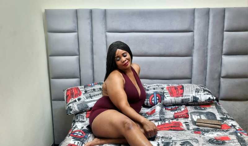 Performer BlackMilf4YouXX Photo 2