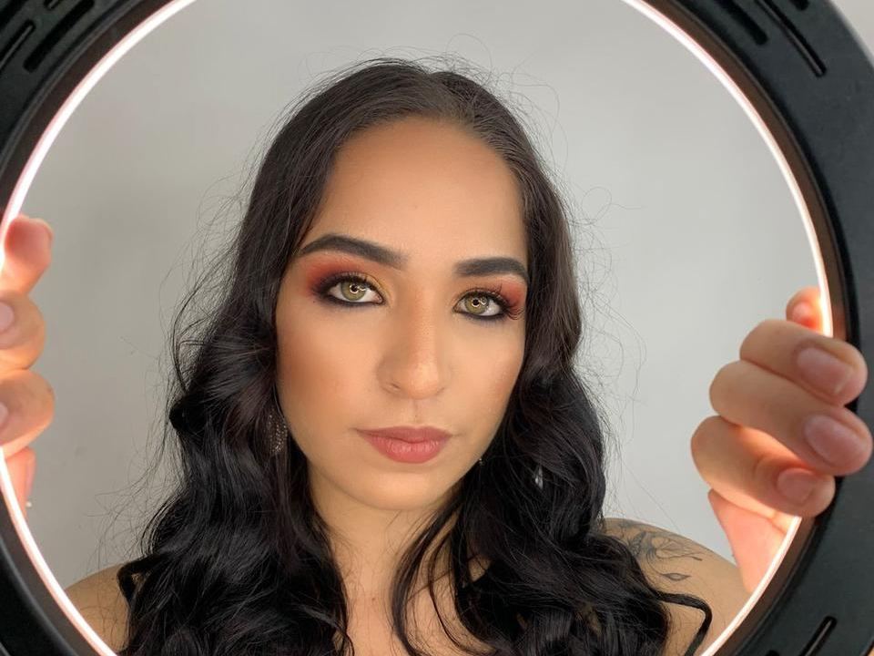 Imagen de perfil de modelo de cámara web de HaileyFords