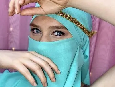 ZaidaHaziri profielfoto van cam model