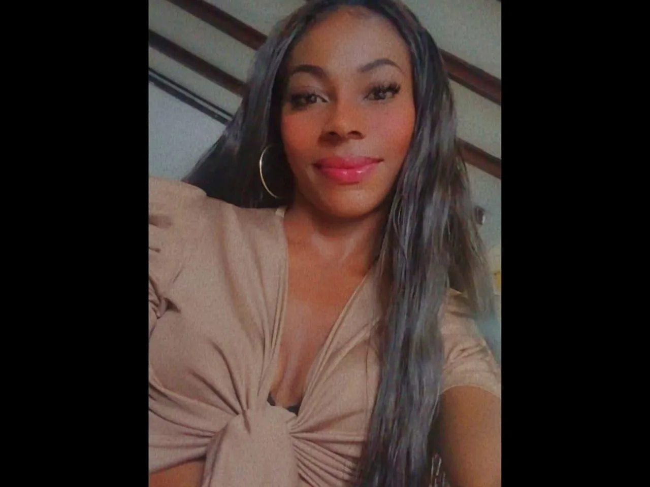 Imagen de perfil de modelo de cámara web de SheryVega