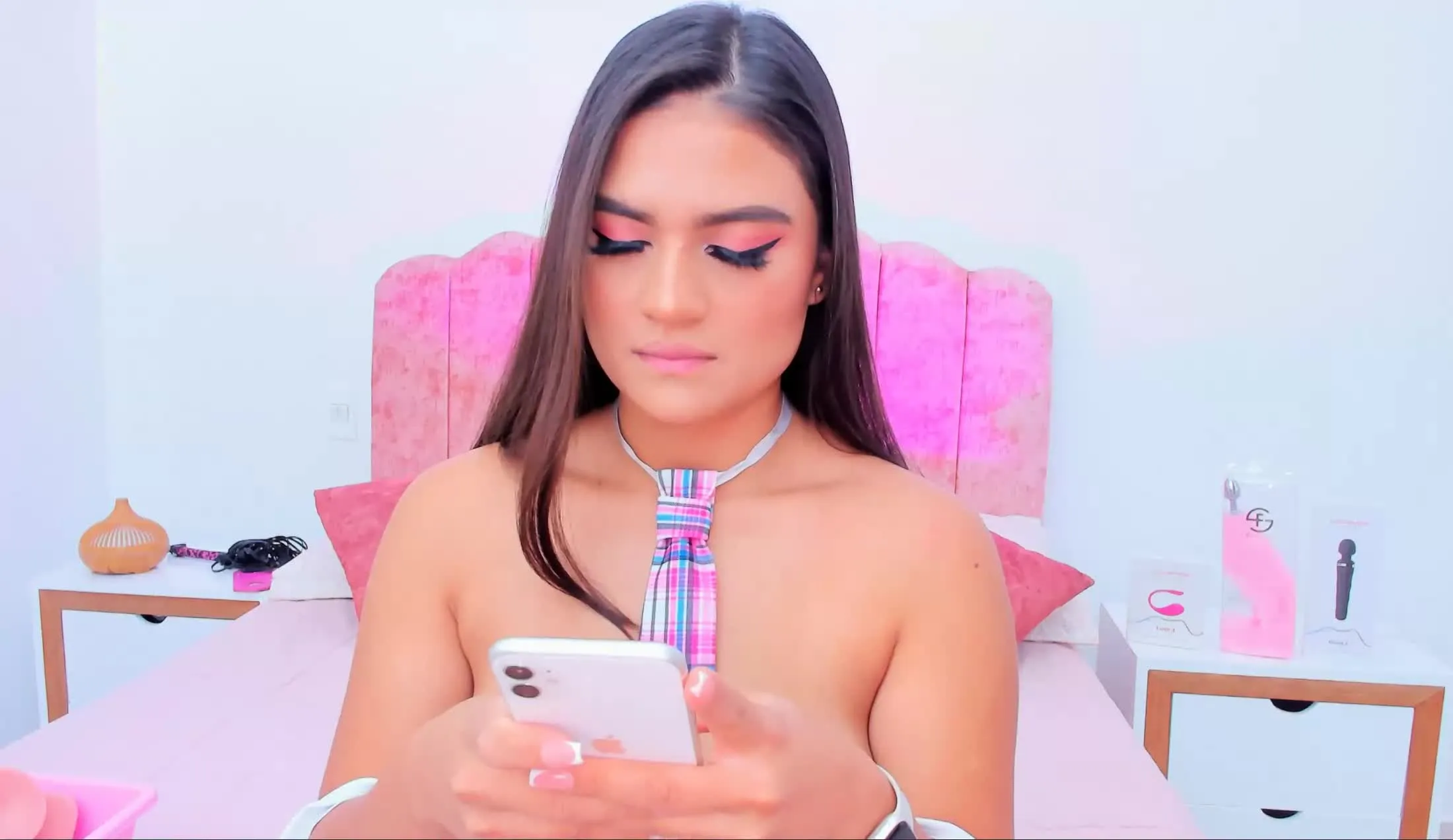Artiest CamilaChanel Video 1