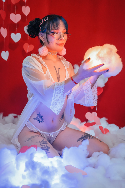 Interprète KittyAsian Photo 7