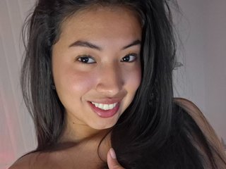 Imagen de perfil de modelo de cámara web de LucyGarciia