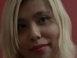 AliceBambola profilbild på webbkameramodell