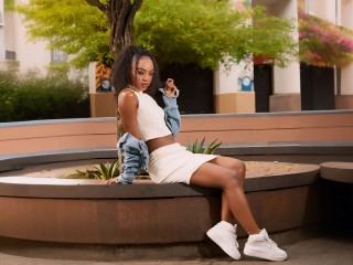 Imagen de perfil de modelo de cámara web de IsabelWood