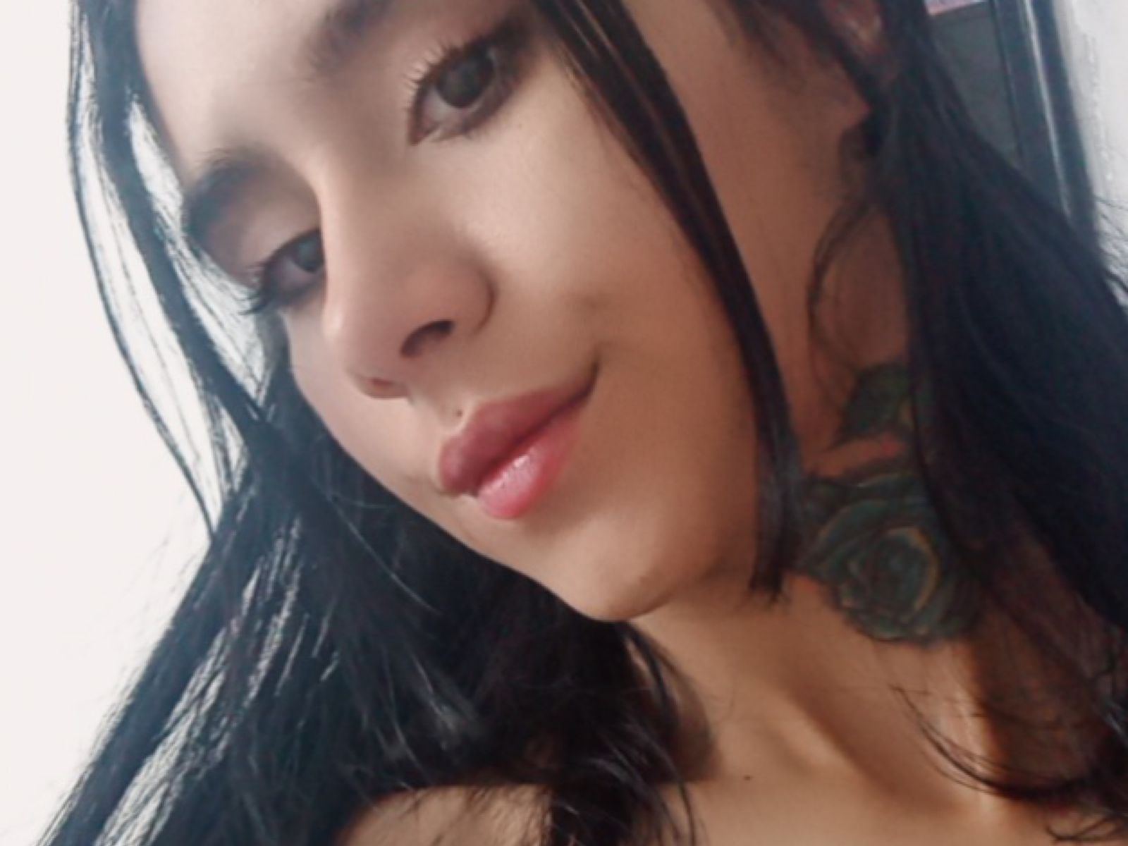 Foto de perfil de modelo de webcam de LunaticaSaam 