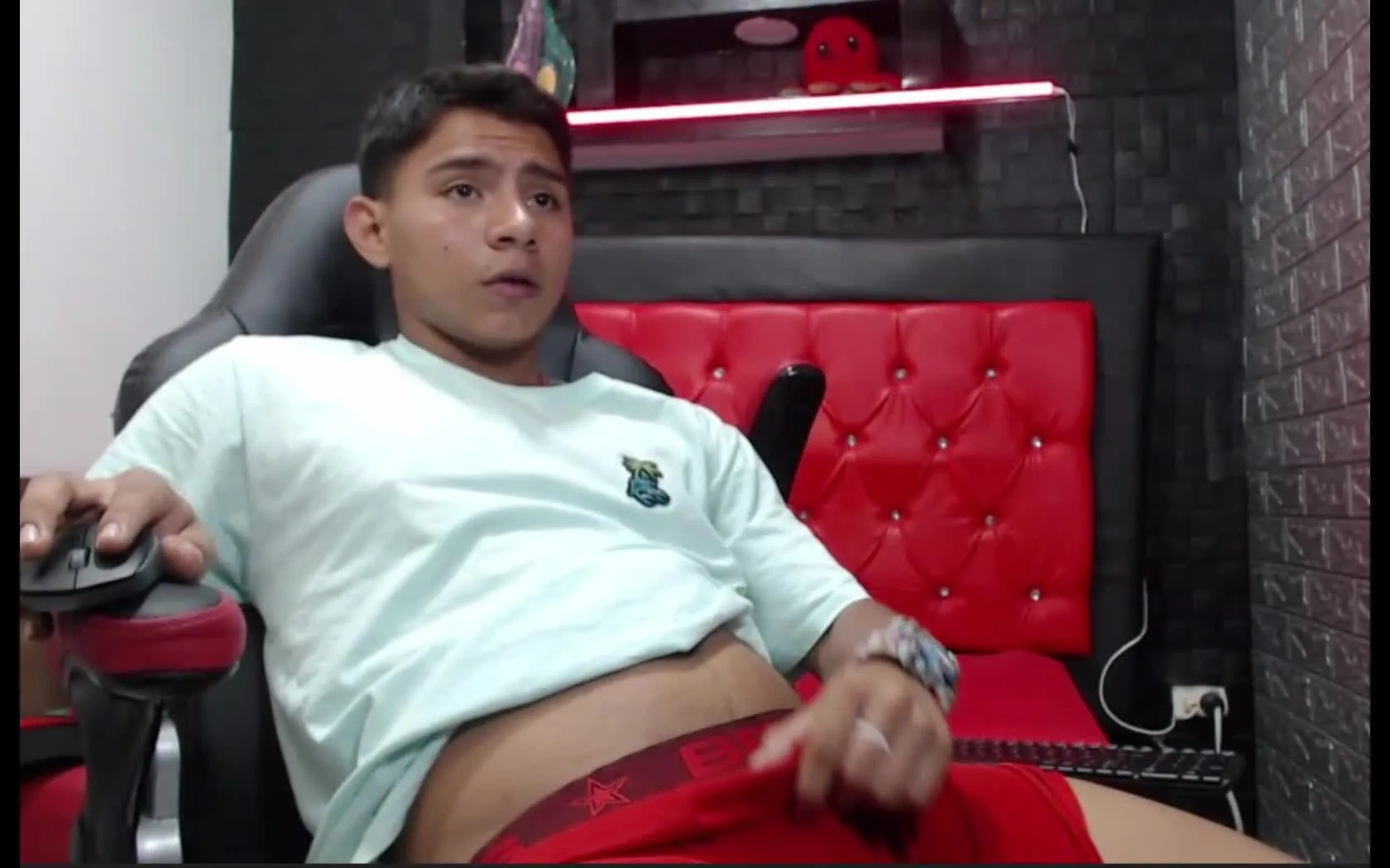 Performer RichiMontes19 Video 2