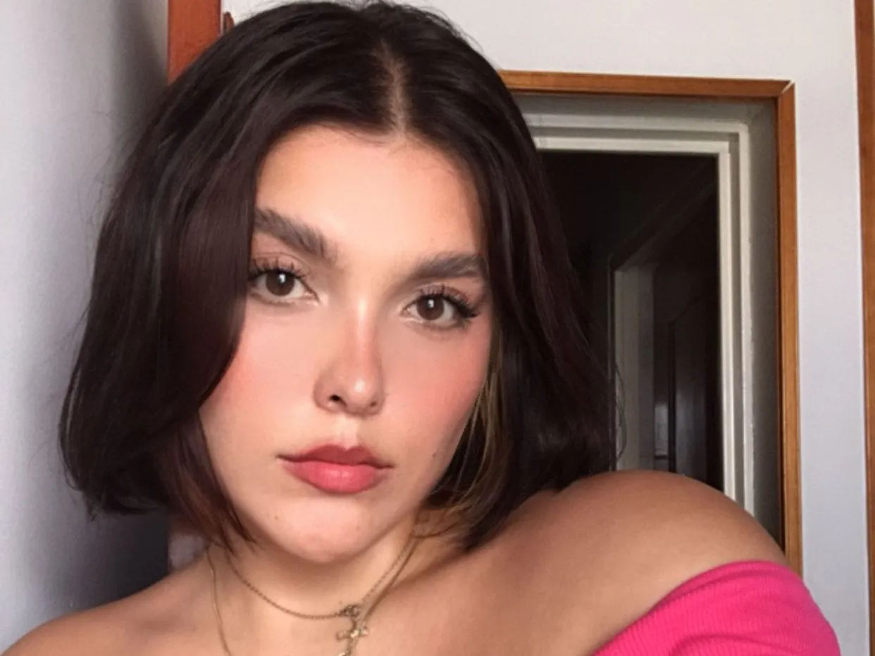Imagen de perfil de modelo de cámara web de Adharamendez