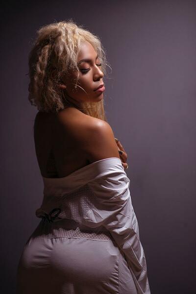 Artista ClayreMiller Foto 7