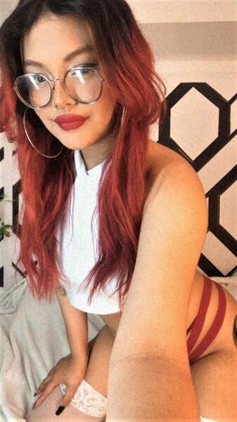 Intérprete HannaCurly Foto 3