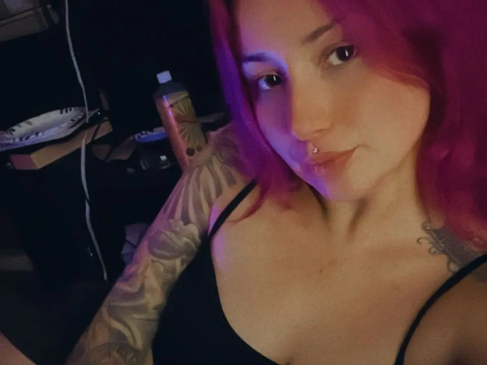 NinaSalas profielfoto van cam model