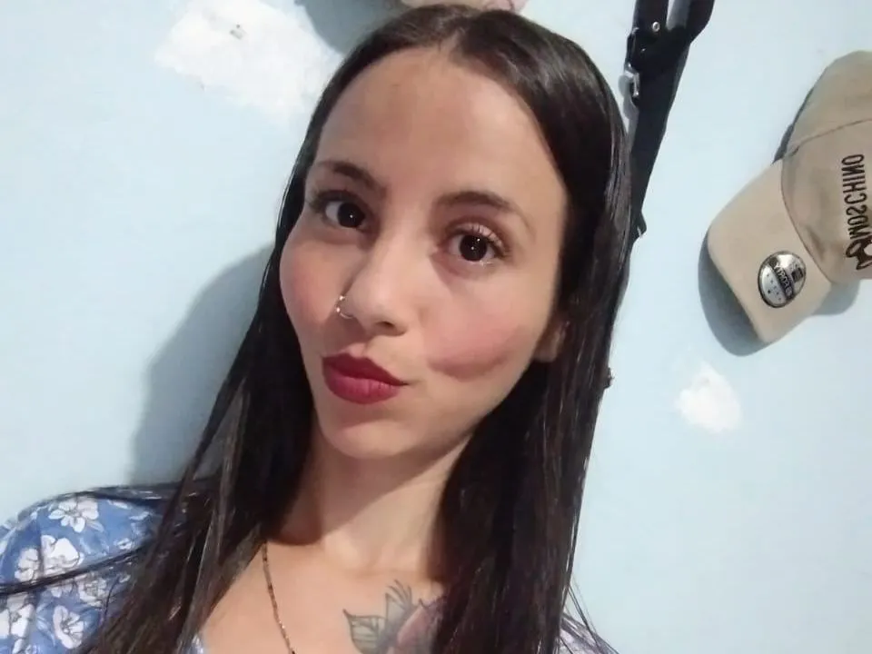 Image de profil du modèle de webcam GinaVelvet