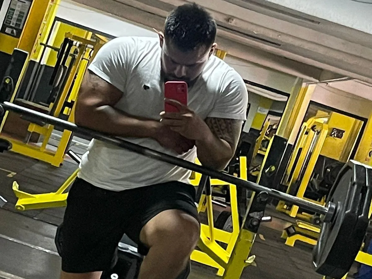 RonnyWolfx cam model profile picture