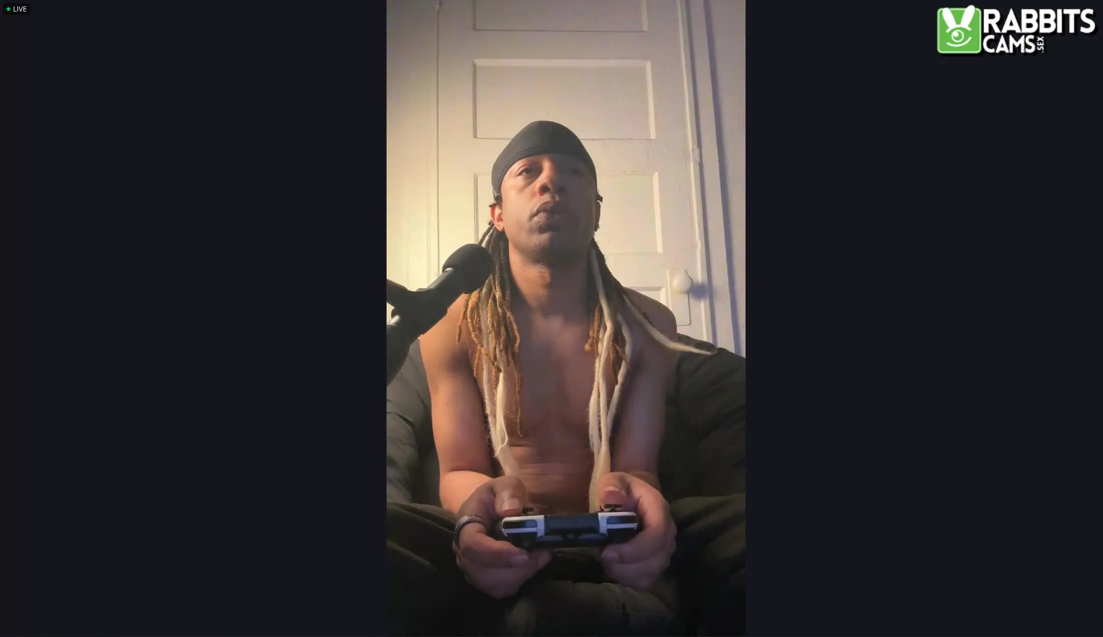 Performer Diodre Video 1