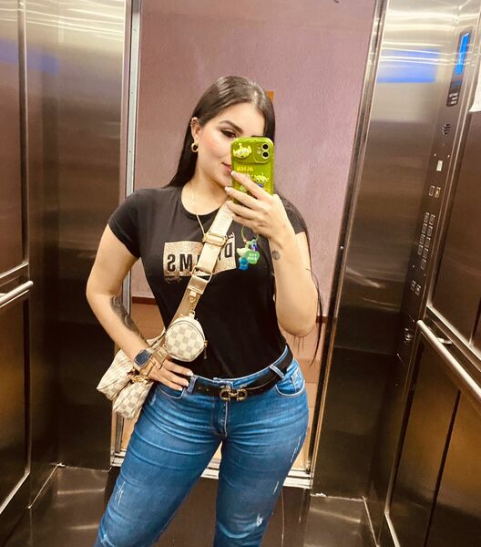 Performer ChloeHansen Photo 7