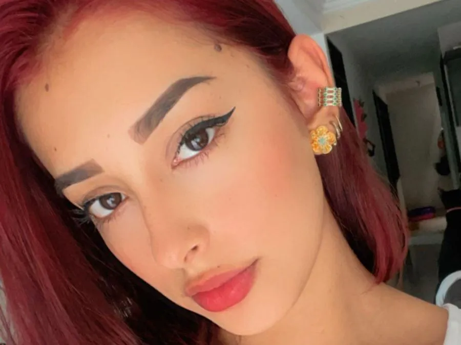 Image de profil du modèle de webcam Valery200