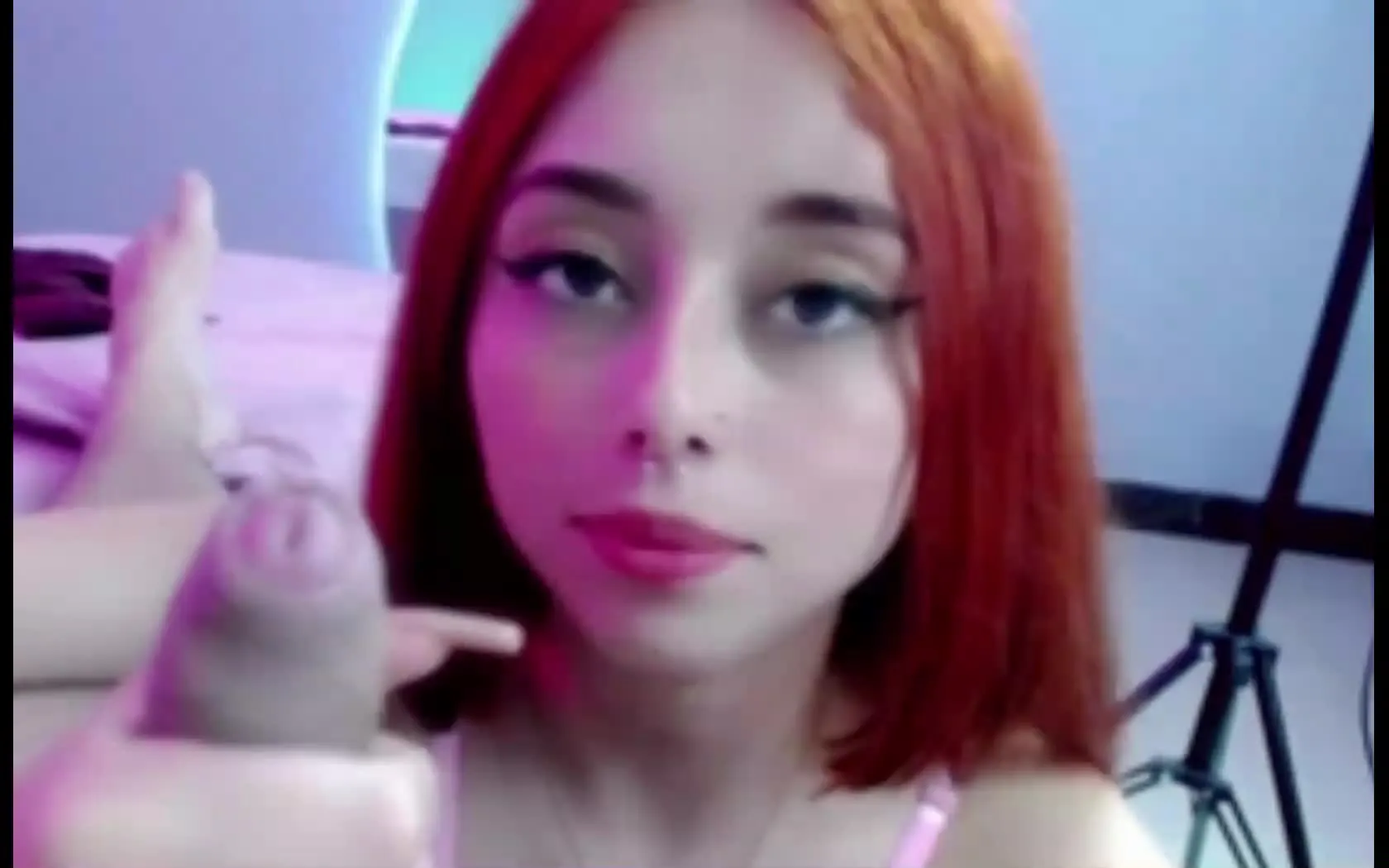 Performer SHINEXCUTE Video 1