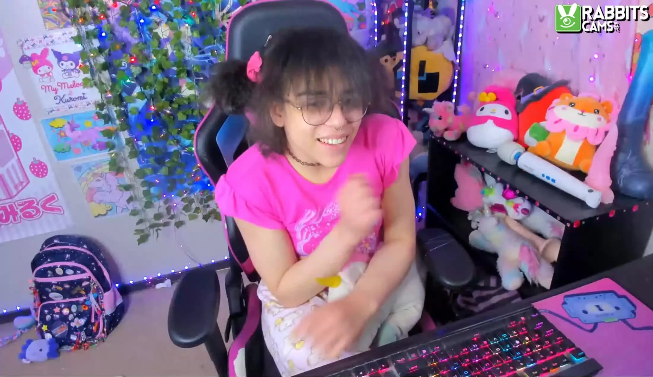 Intérprete Avacutiex Video 2