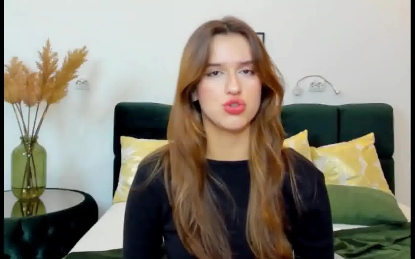 Intérprete BriannaBelami Video 1