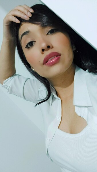 Performer GabyRuizz Photo 5