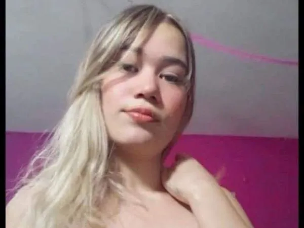 helenaceres Profilbild des Cam-Modells