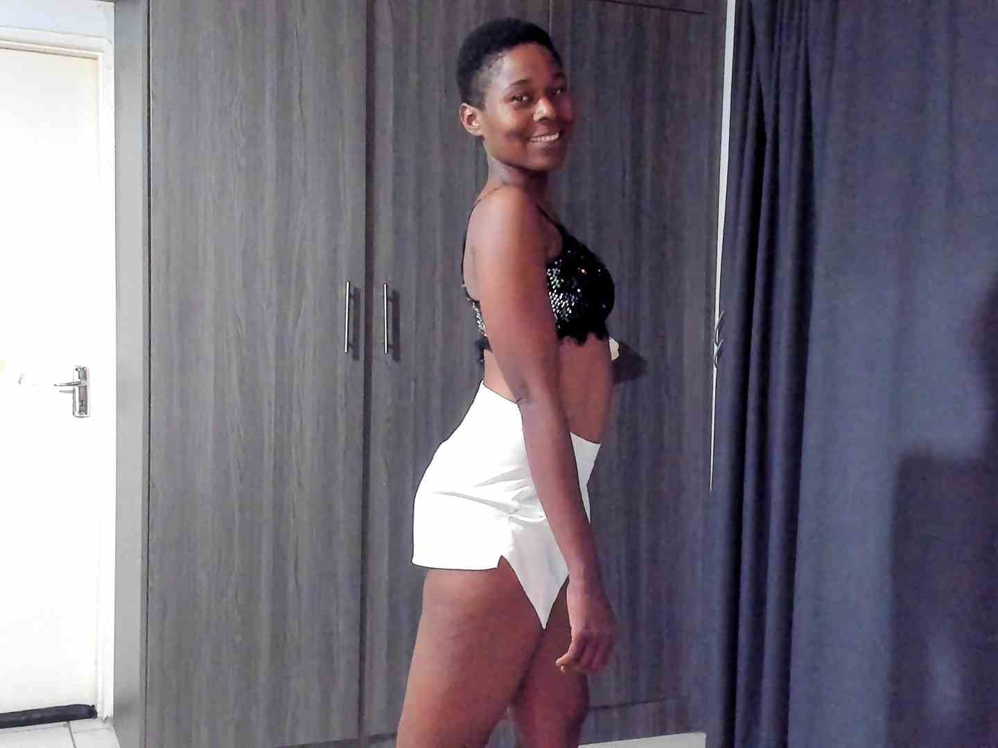 Foto de perfil de modelo de webcam de SLIMEBONY