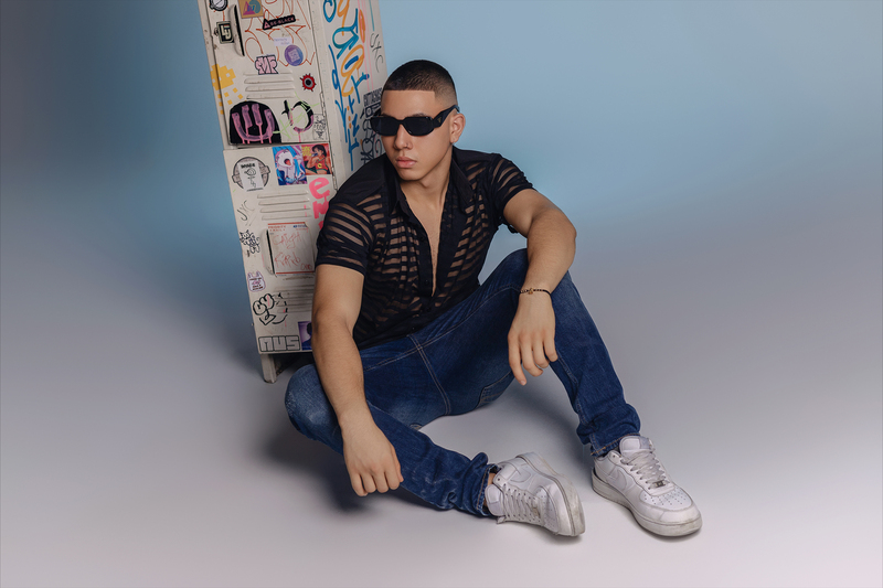 Performer MichaelNieto Photo 11