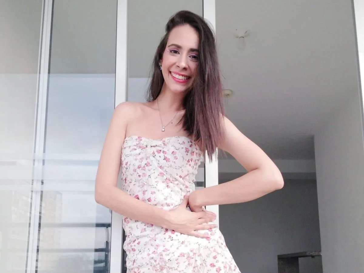 KatyaDuran profilbild på webbkameramodell