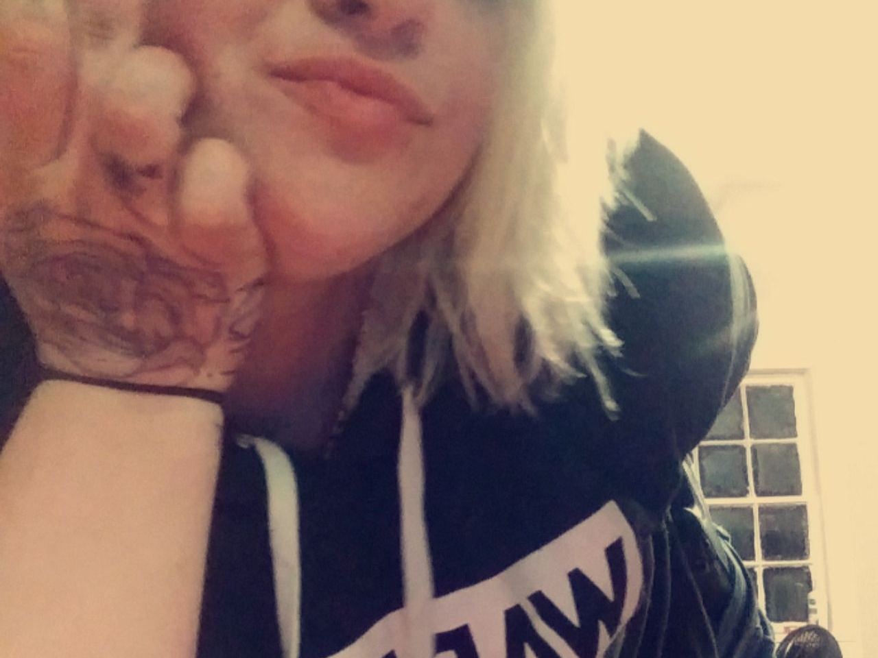 AleezaBuckley profilbild på webbkameramodell