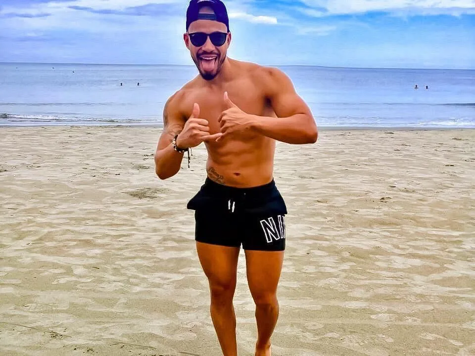 Foto de perfil de modelo de webcam de RyannEvanss41