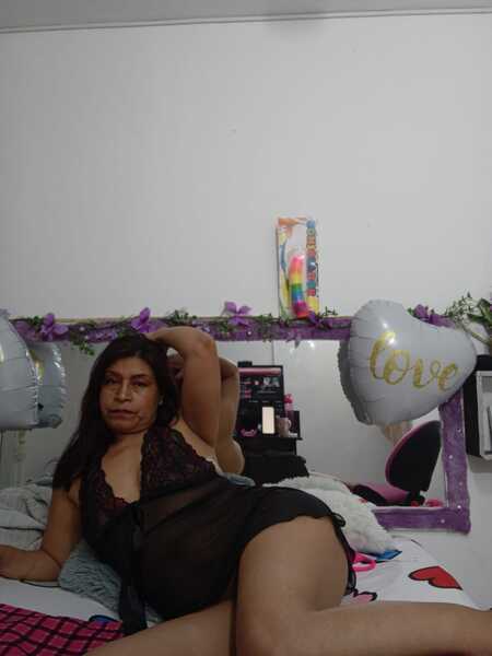 Artist RoseeEmiily Foto 1