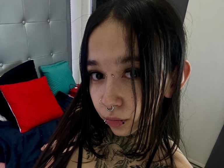 Imagen de perfil de modelo de cámara web de celesteskyyy