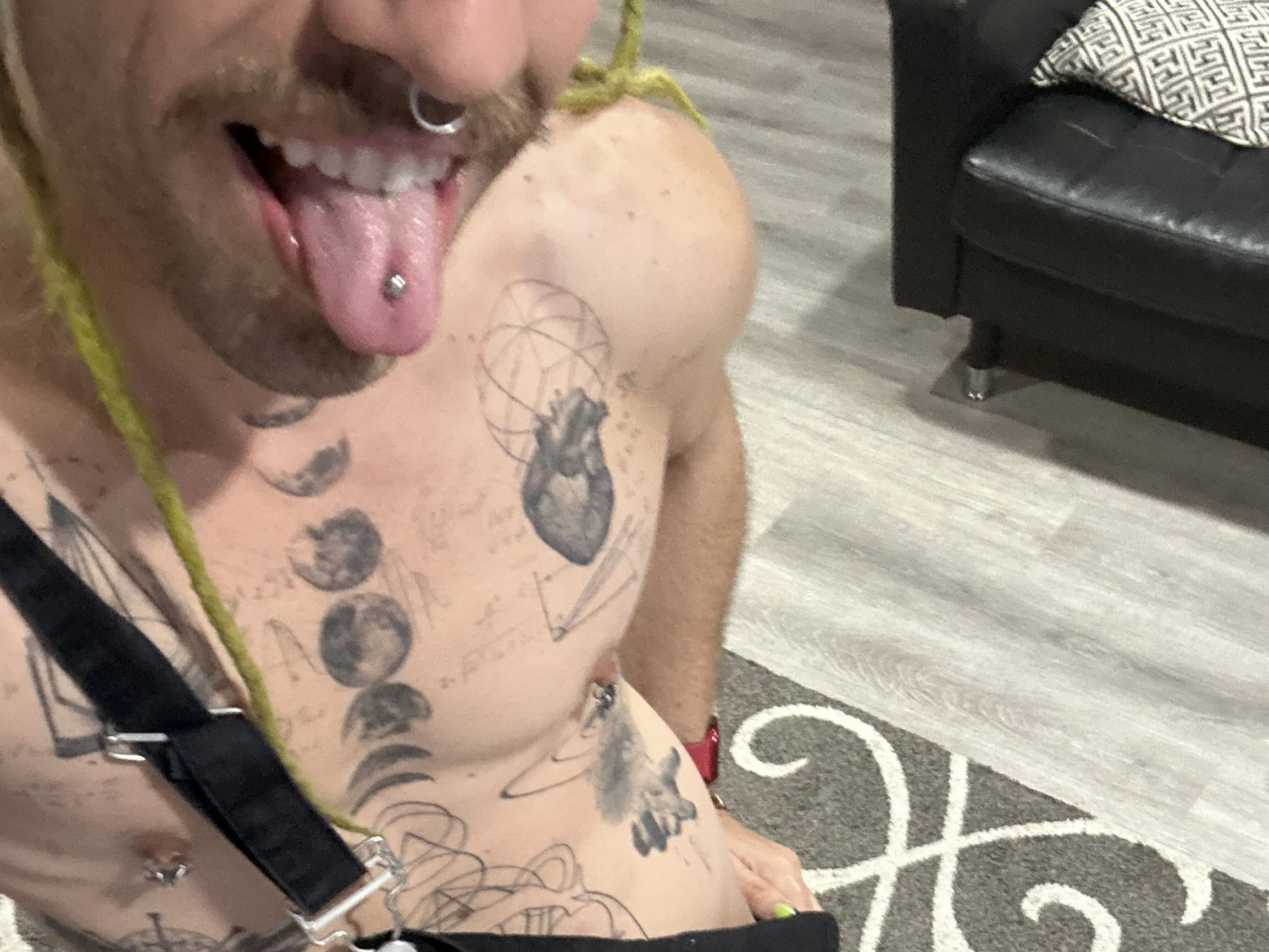 Image de profil du modèle de webcam 69Switchykitty69