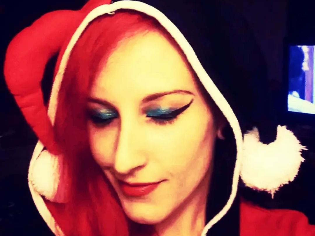 madysin69 profilbild på webbkameramodell