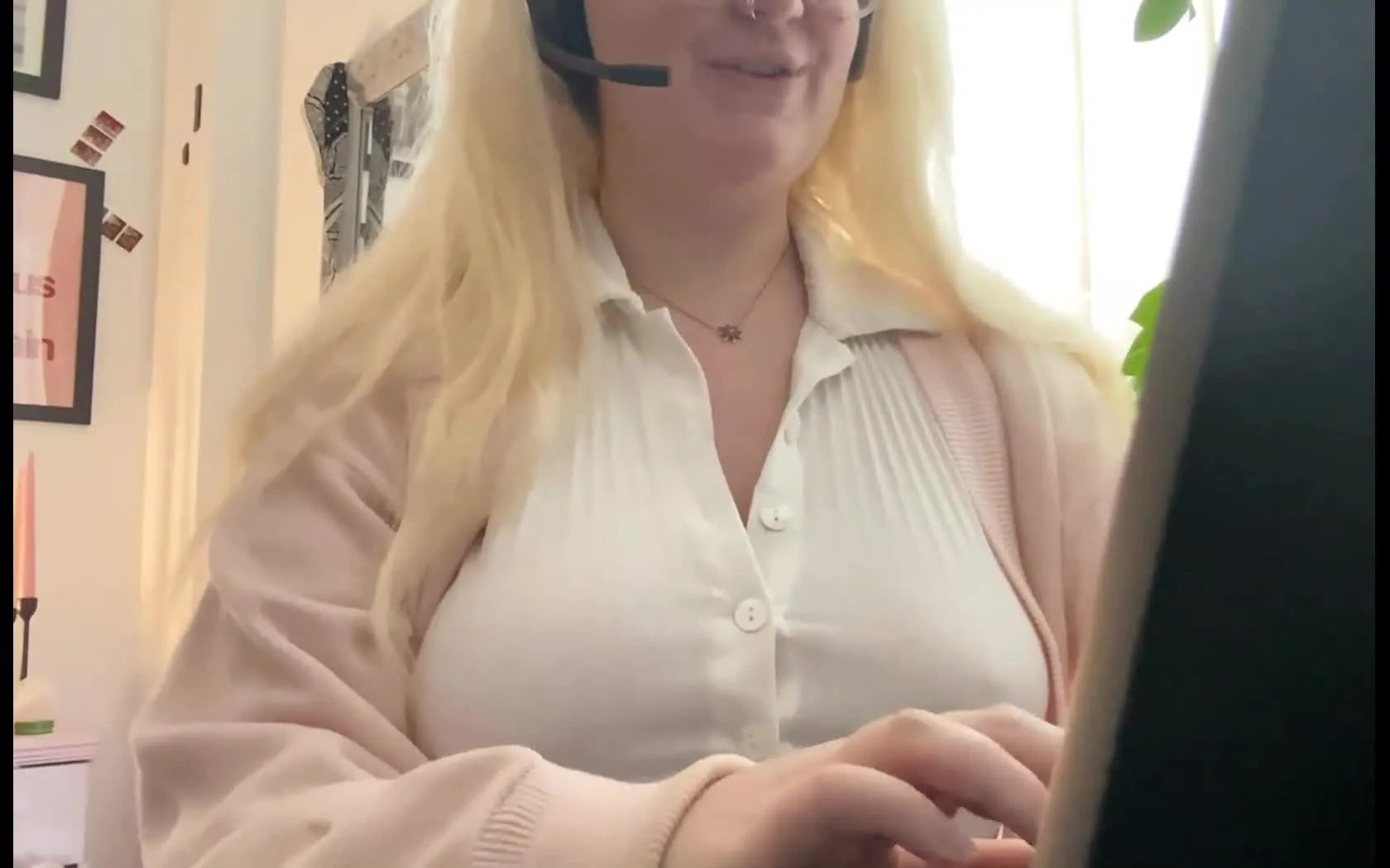 Artiest BigBustyBaby Video 1
