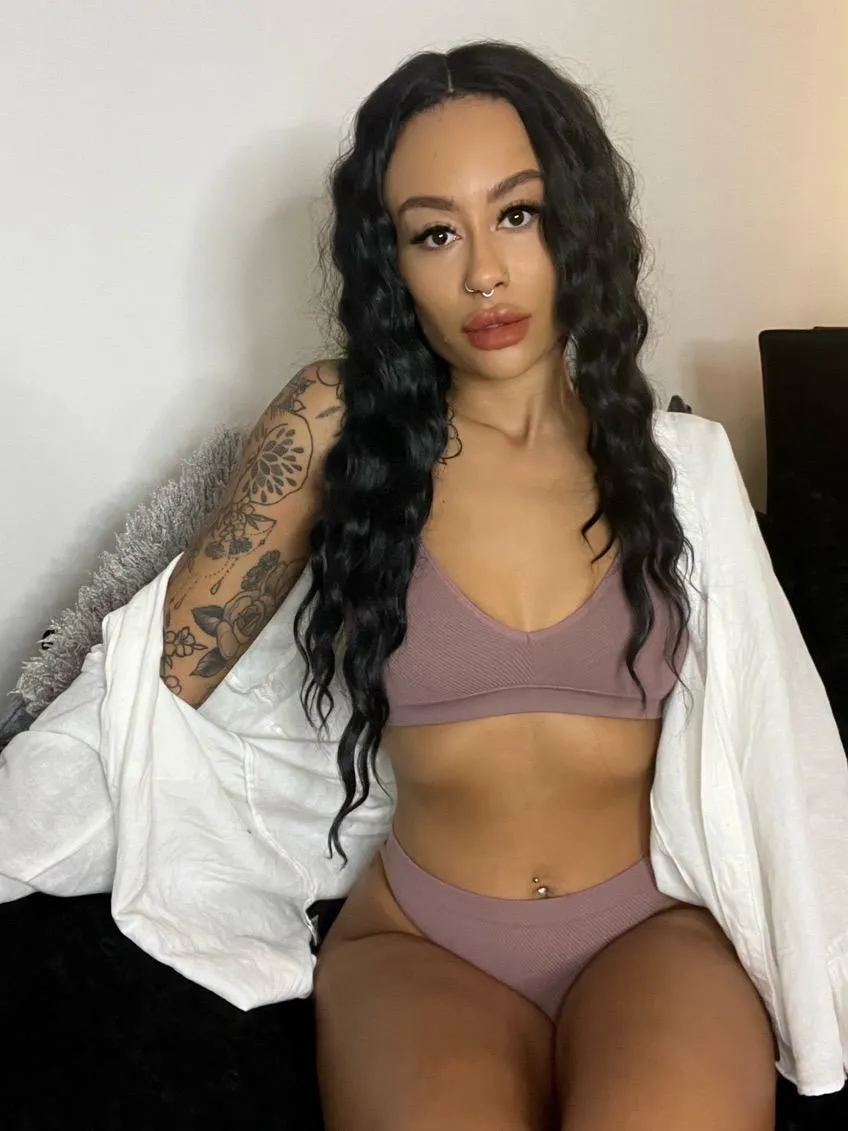 Utøver EbonyFoxxUK Bilde 10