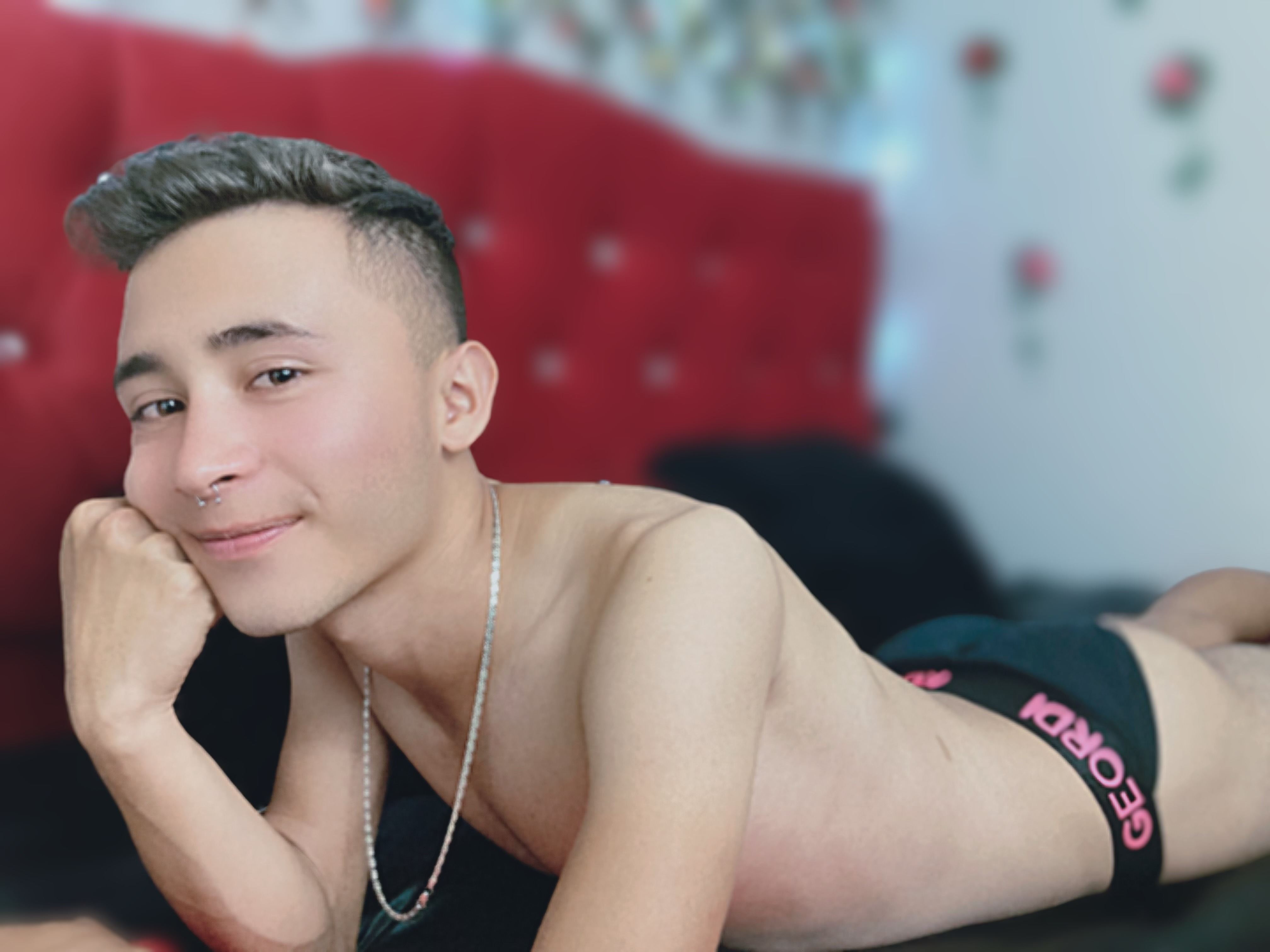 Reallygoodboy profielfoto van cam model 