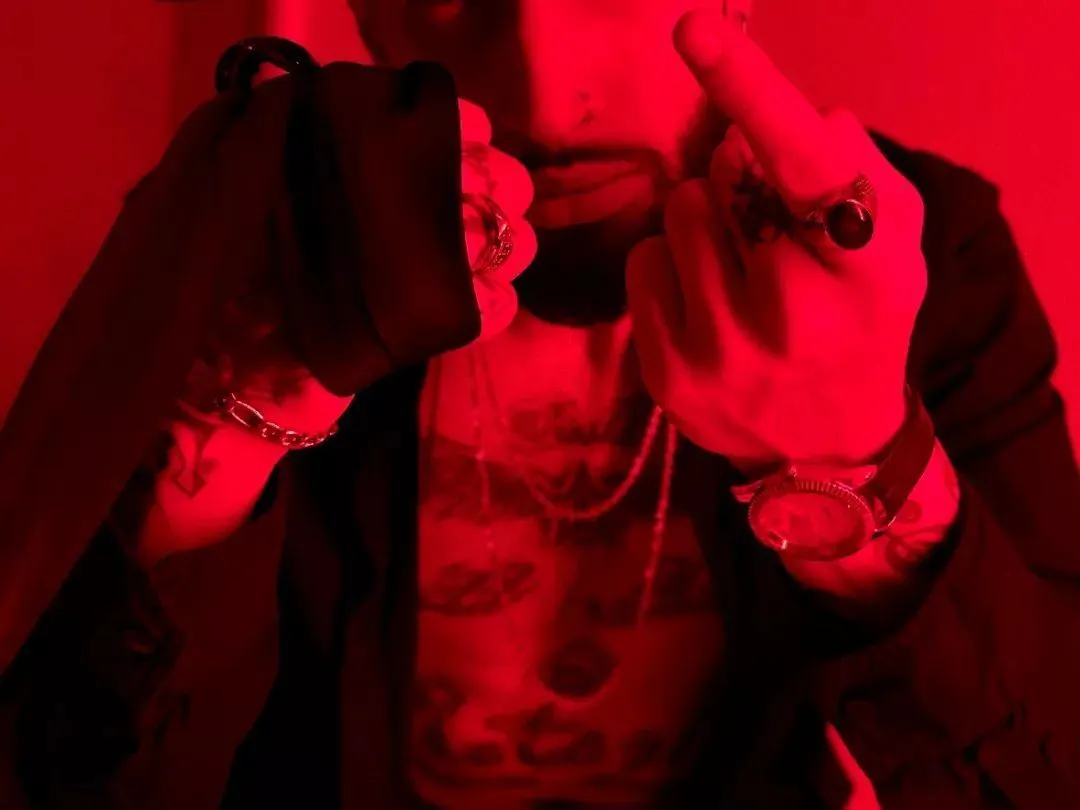 xxxLuciferHillsxxx profilbild på webbkameramodell