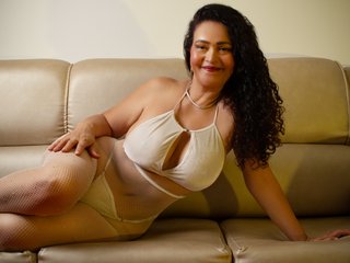 JulianaMartineS profilbild på webbkameramodell