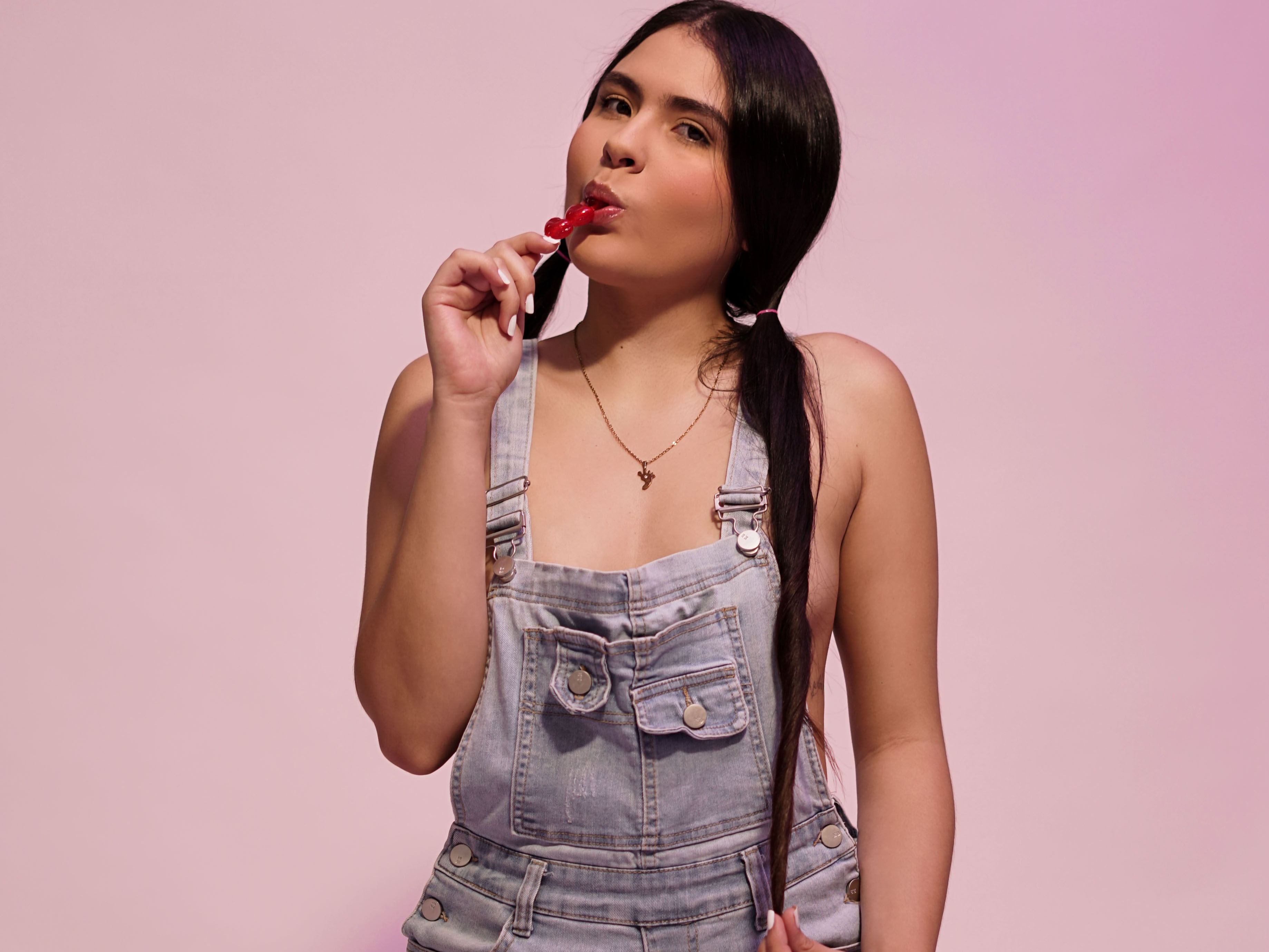 isabelareyess profilbild på webbkameramodell