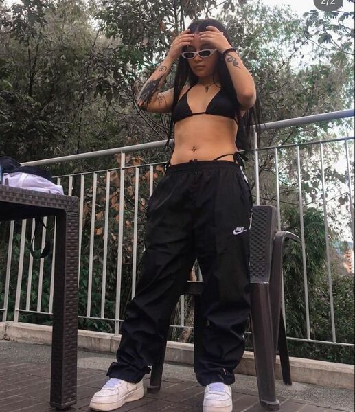 Artist LizzyStark Foto 4