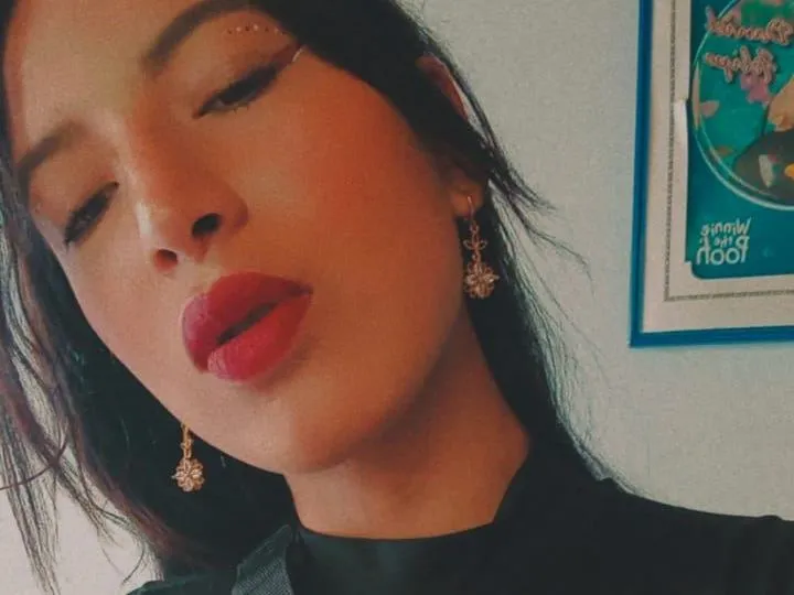 NaomyLevis profilbild på webbkameramodell