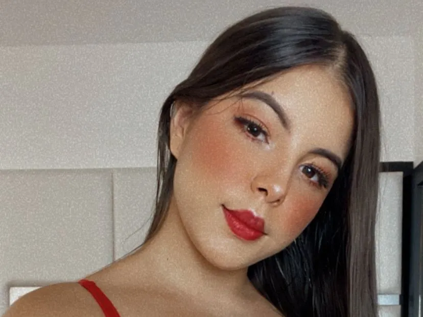 Alison099 profilbild på webbkameramodell