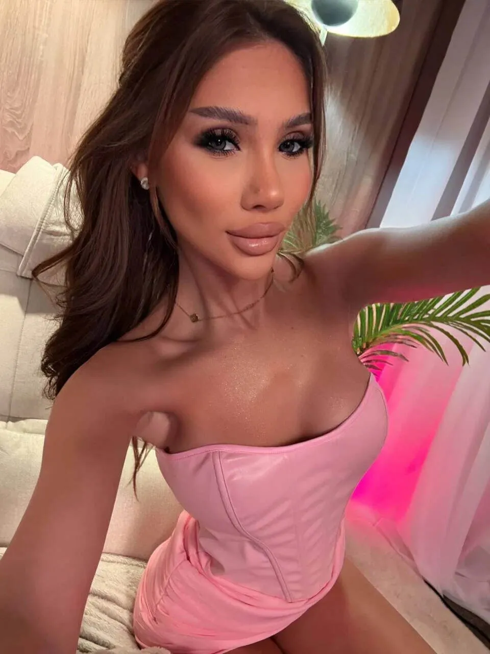 Darsteller AvaHeath Foto 1