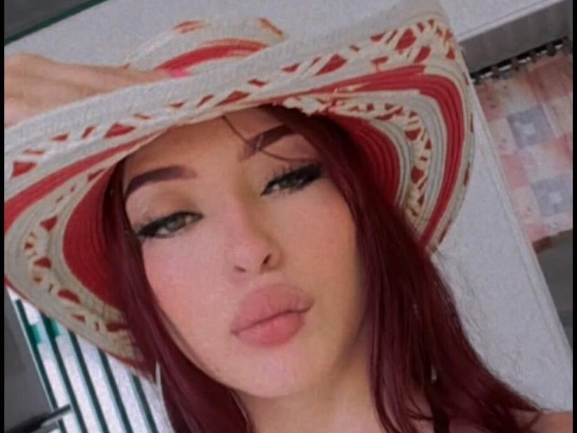 AshleyTunney profilbild på webbkameramodell