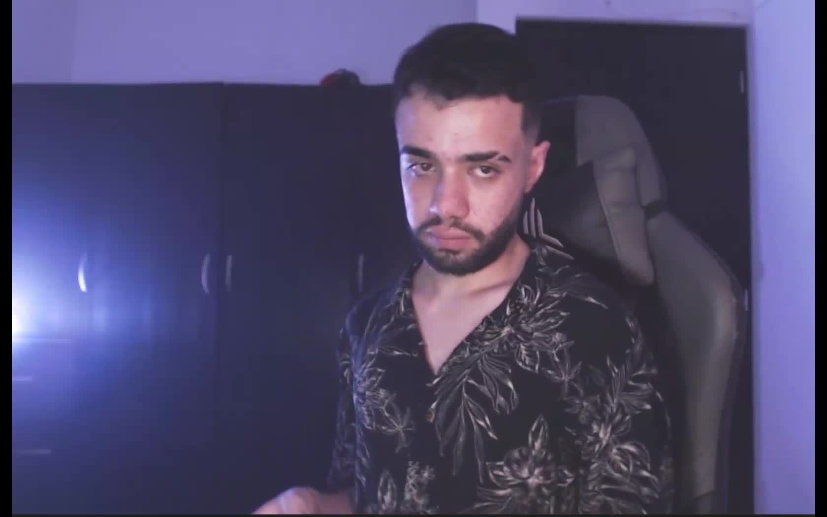 Interprète AndrewParker Vidéo 1