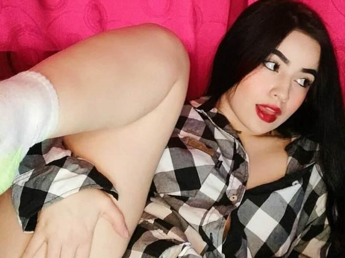 anneleone69 cam model profile picture