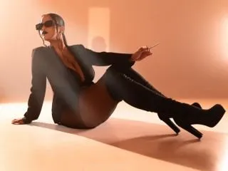 EmmyThomas immagine del profilo del modello di cam